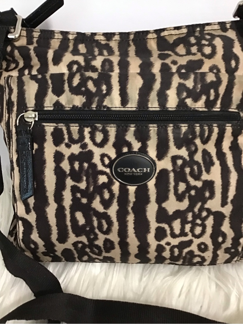 Coach Nylon Black/Beige Crossbody bag